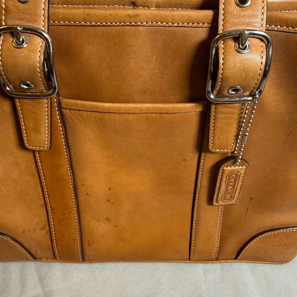 Coach Tan Vintage Hampton Leather Buckle-Strap Tote - Picture 7 of 8